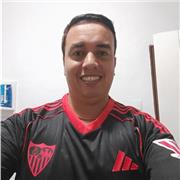 Licenciado en educación física y deportes y estudiant